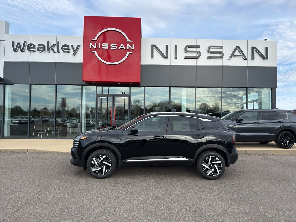 2026 Nissan Kicks SV in Super Black — front three-quarter view